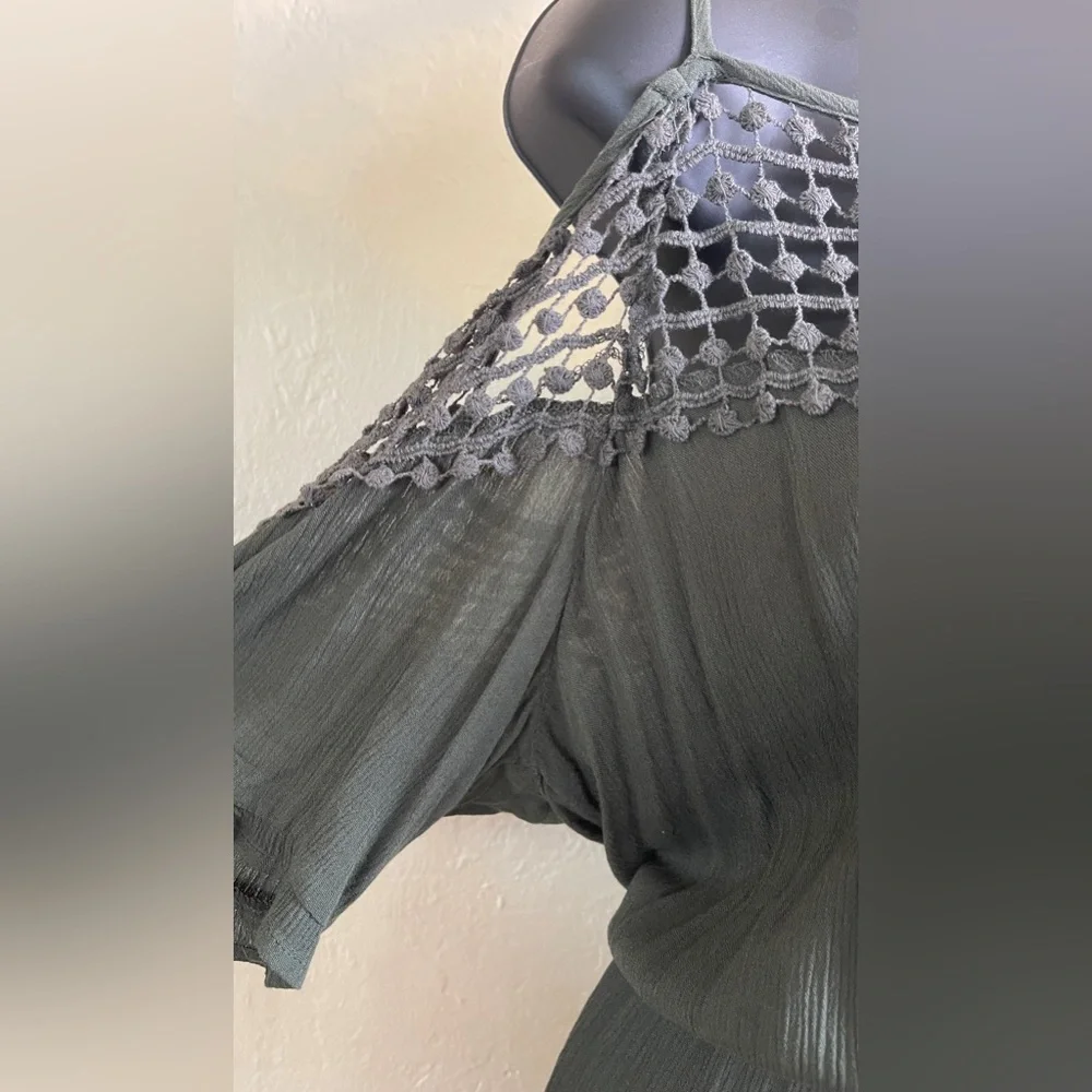 Cotton On Deep Green Cold Shoulder Romper -‎ Large - Picture 3 of 5